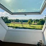 Oda ve Kahvaltı En Perche-proche Mortagne