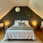 Oda ve Kahvaltı En Perche-proche Mortagne